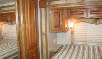 2003 Monaco Holiday Rambler Endeavor 38PST full