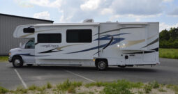 2014 Coachmen Leprechaun 319DS Ford